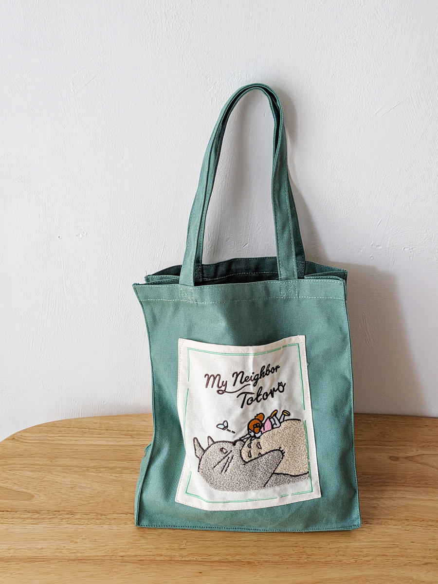 my neighbor totoro green tote bag